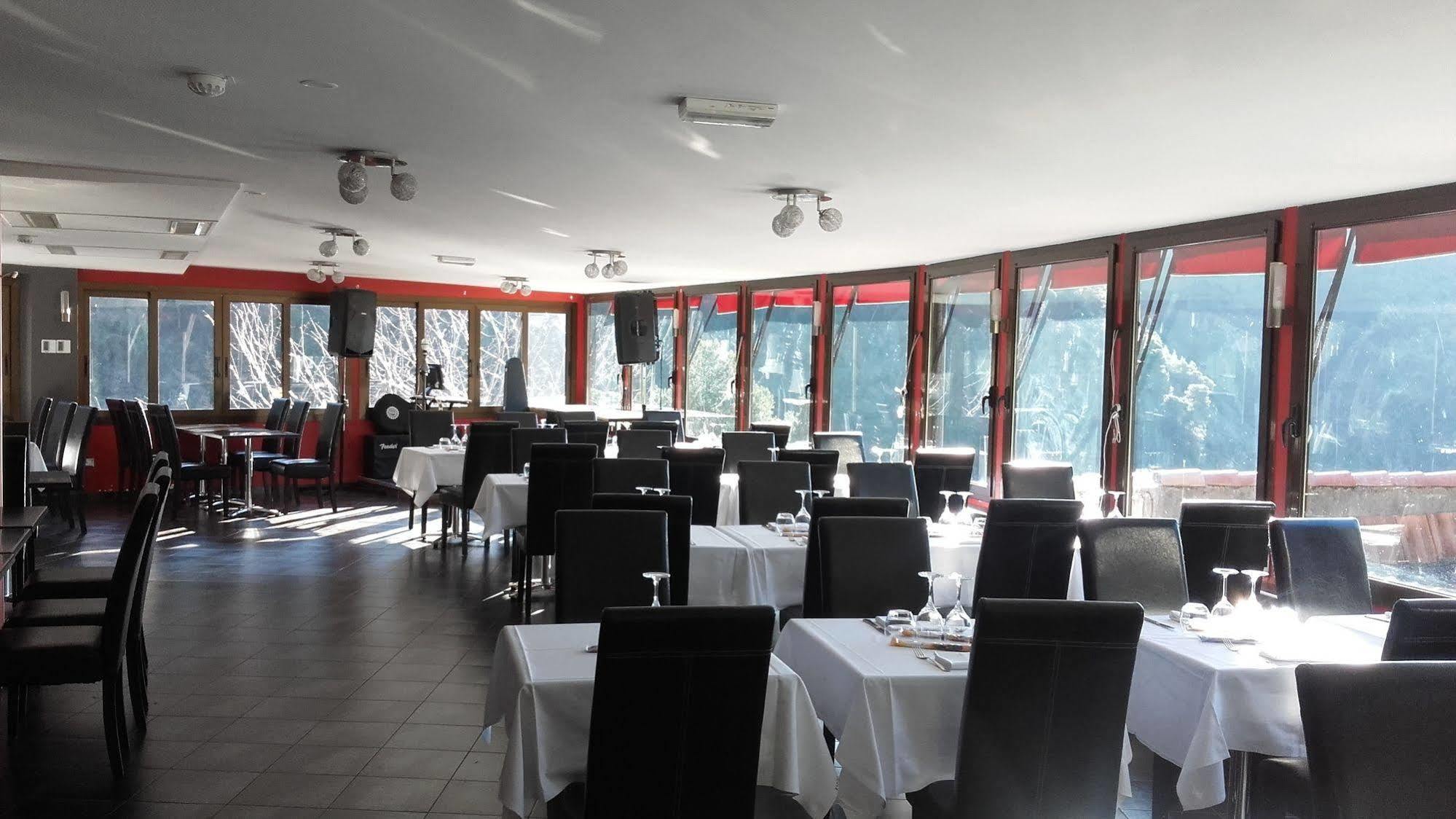 Le Relais De Monti Hotel ม็องตง ภายนอก รูปภาพ